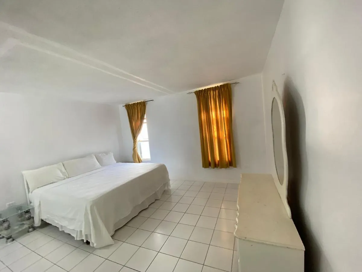 Deluxe Montego Bay Club Studio & Suites Τζαμάικα
